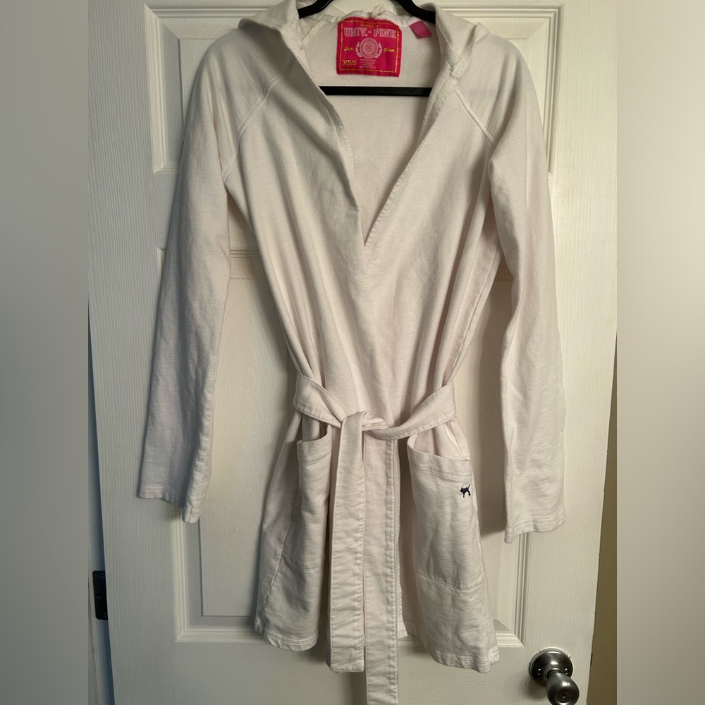 VS PINK Rare Y2K University of Pink White Robe